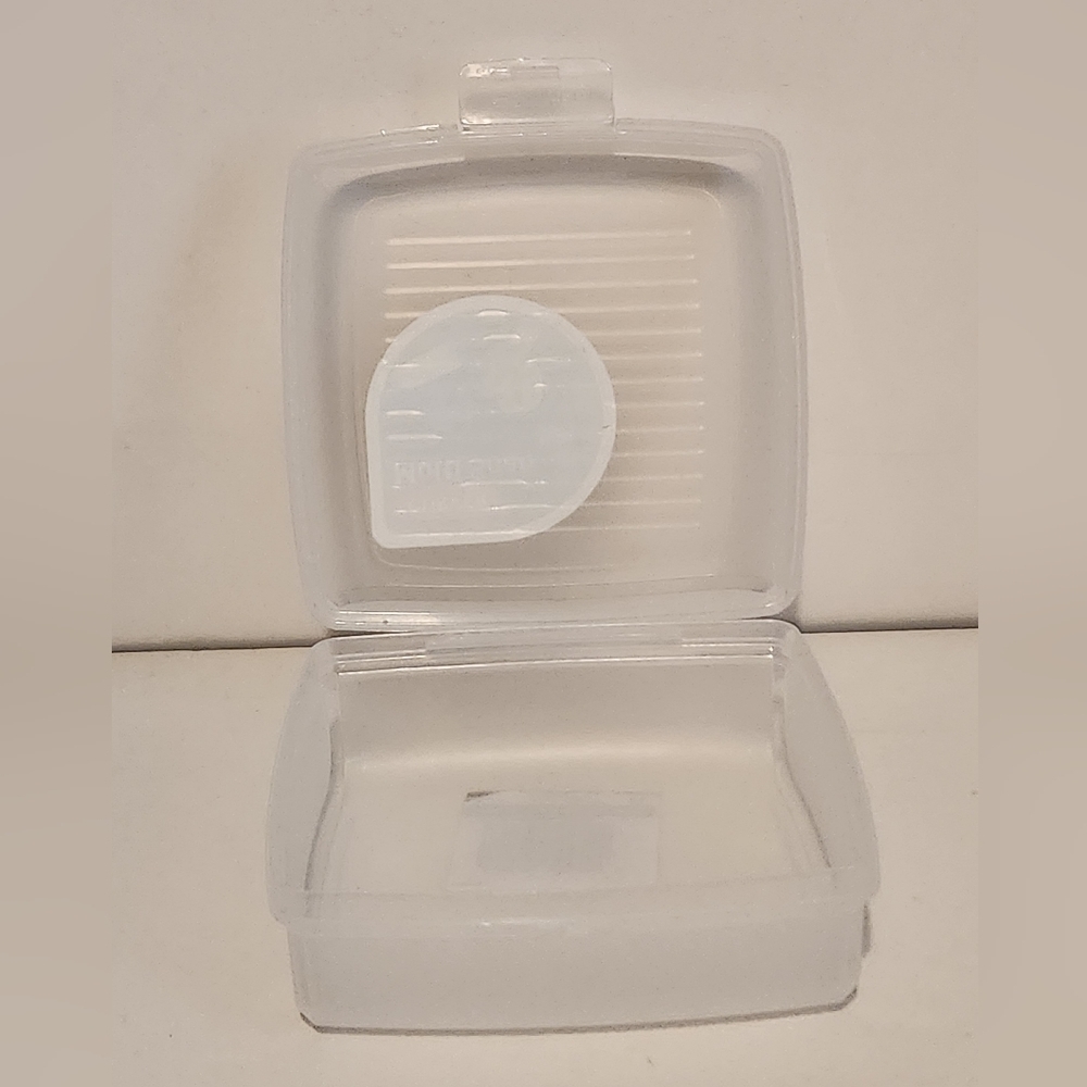 5” The Container Store Curver Multi Snap Storage Conatiner - Picture 6 of 10